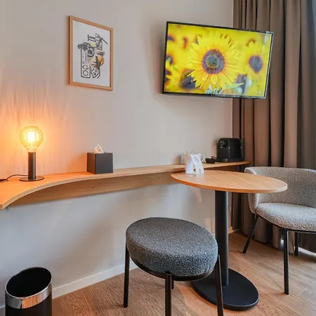Ina Boutique Hannover-Linden - Digital Access - Self Check-In-3